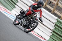 Vintage-motorcycle-club;eventdigitalimages;mallory-park;mallory-park-trackday-photographs;no-limits-trackdays;peter-wileman-photography;trackday-digital-images;trackday-photos;vmcc-festival-1000-bikes-photographs